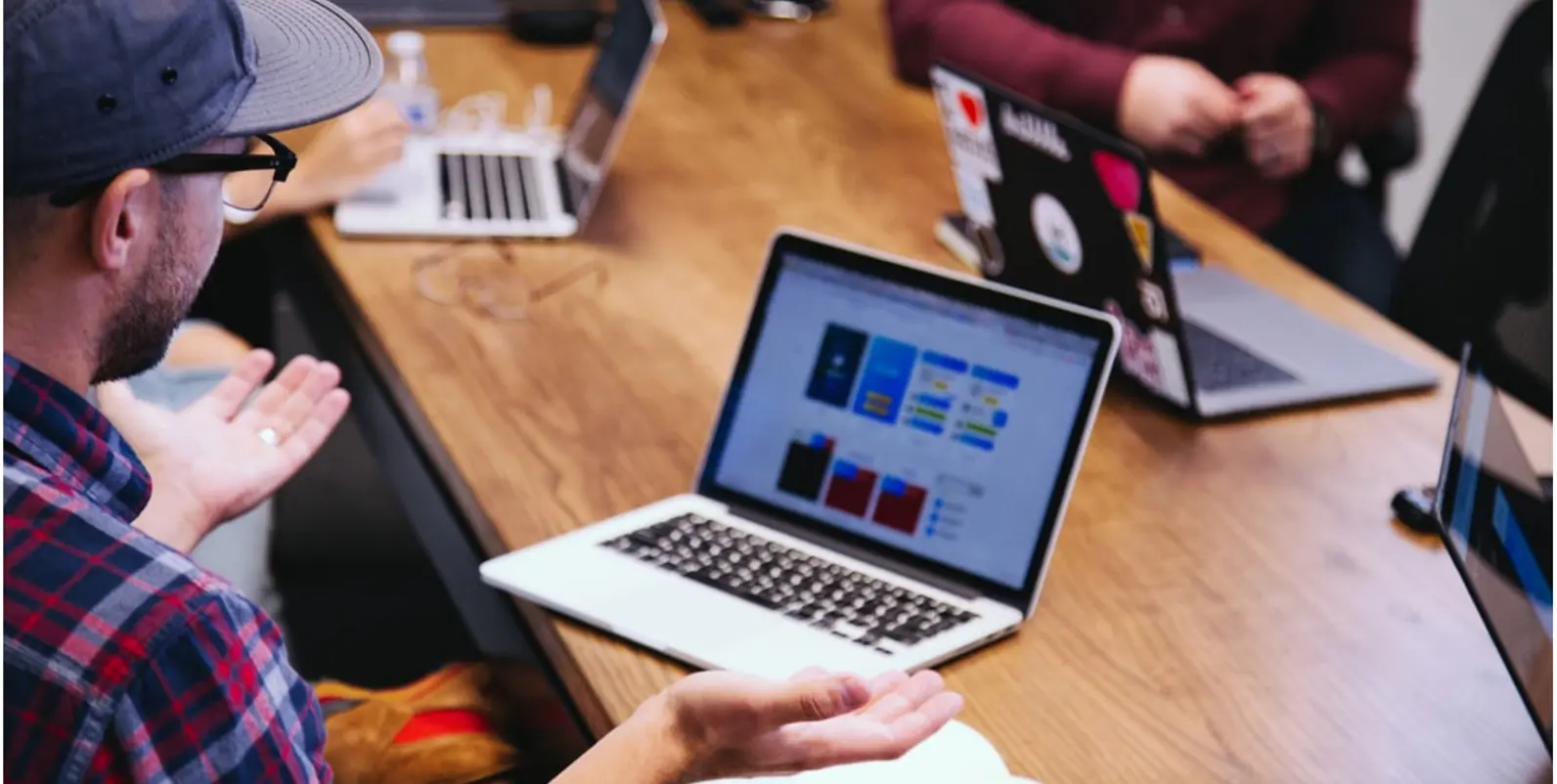 Hvem bestemmer i boligselskapet?